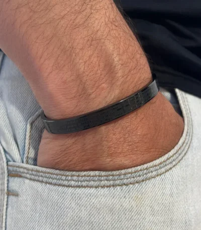 bracelete-ajustavel-oracao-pai-nosso-preto