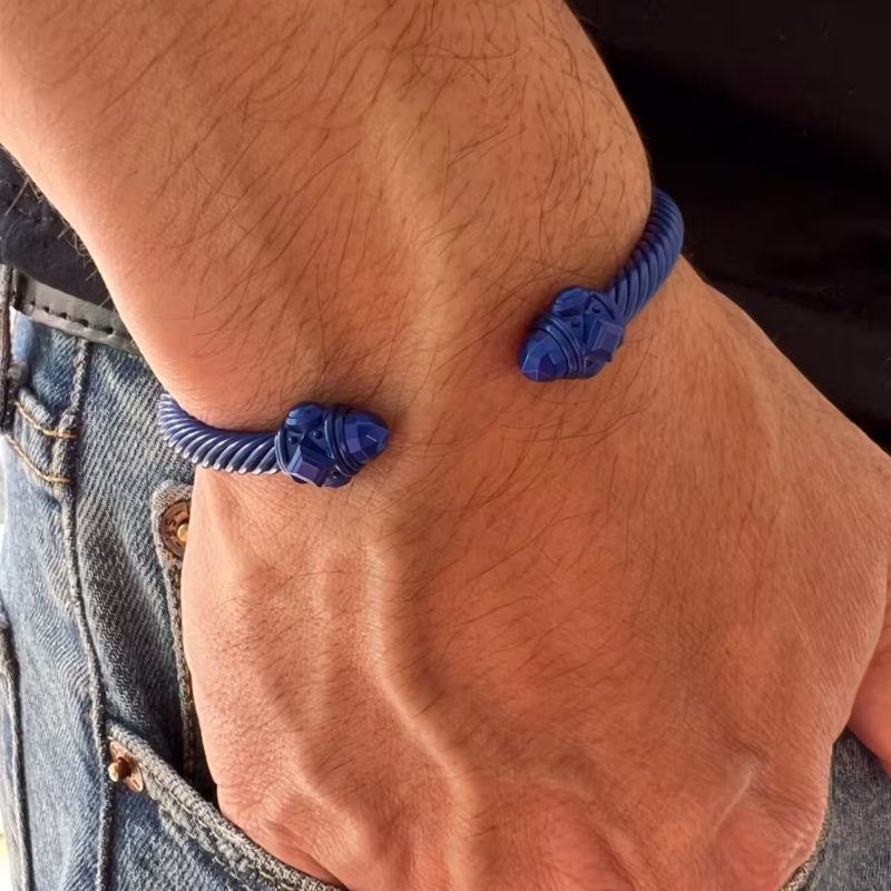 bracelete-arkan-em-aco-inox-azul-detalhe