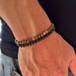 kit-strom-com-pulseira-com-pedra-natural-unakita-e-vulcanica-detalhe