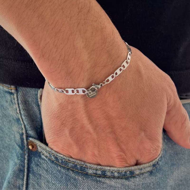 pulseira-chandon-em-aco-inox-elo-gucci-prata-detalhe