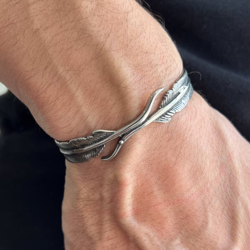 bracelete-pena-em-aco-inox-ajustavel bracelete-pena-em-aco-inox-ajustavel