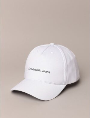 Boné Masculino de Sarja Aba Curva Estampa Logo em Silk Calvin Klein Jeans - Branco Boné Masculino de Sarja Aba Curva Estampa Logo em Silk Calvin Klein Jeans Branco